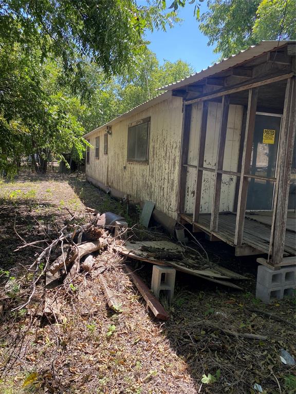 1411 S Frio Street Property Photo 4