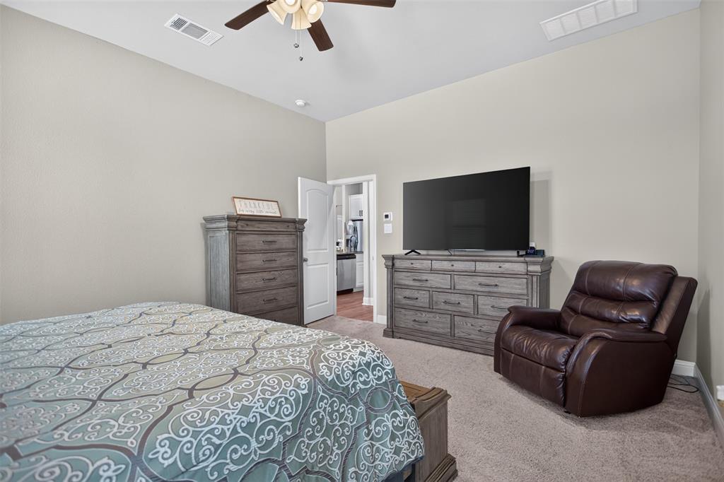 6616 Thames Drive Property Photo 14