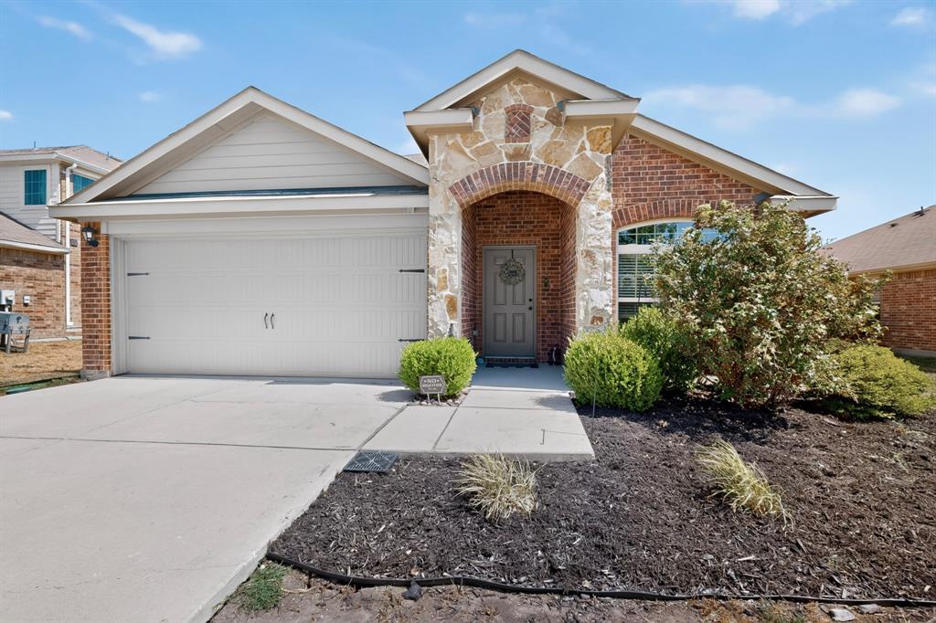 2806 Englenook Drive Property Photo 1