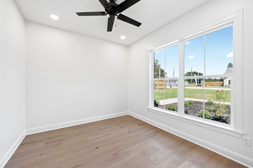 302 Grace Lane Property Photo 20
