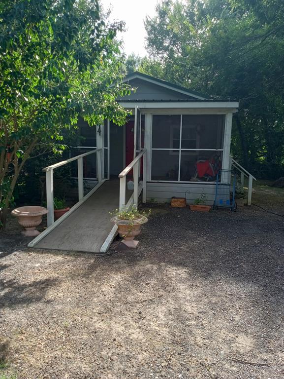 1035 N Johnson Street Property Photo 1