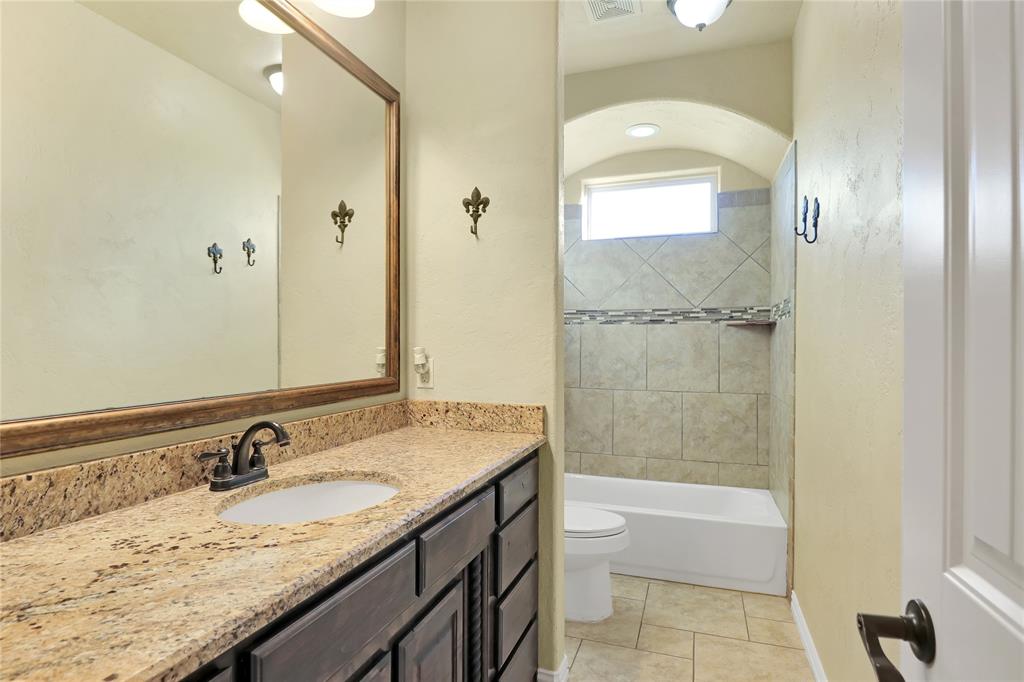 694 Jennings Lane Property Photo 7
