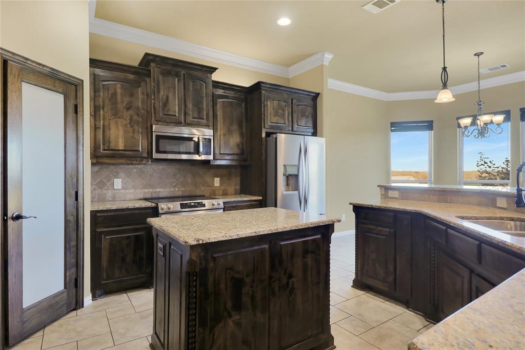 694 Jennings Lane Property Photo 14