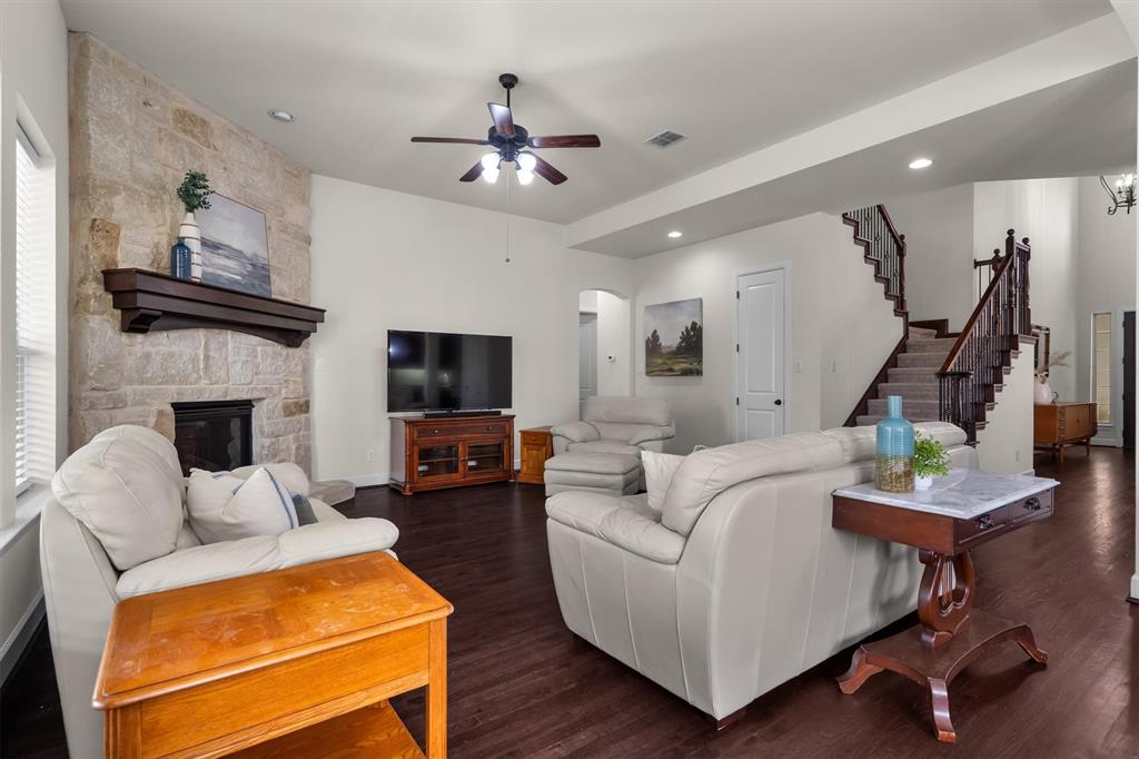 1305 5th Street Property Photo 9