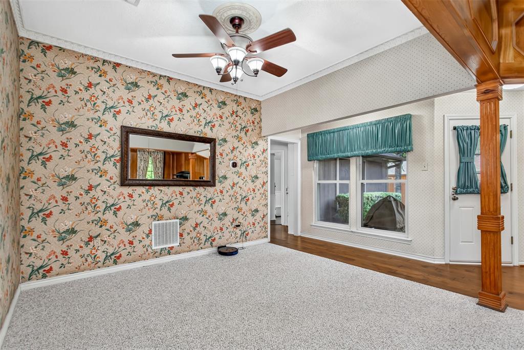 2407 Briarcliff Drive Property Photo 6