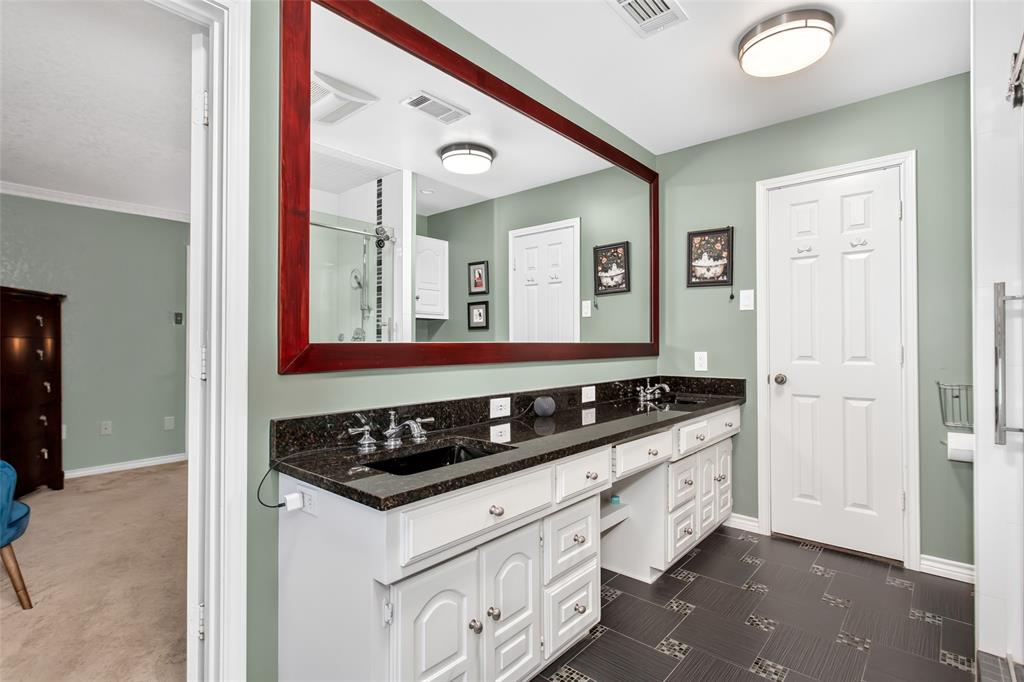 2407 Briarcliff Drive Property Photo 10