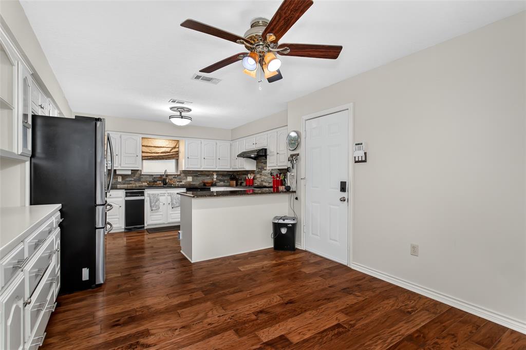 2407 Briarcliff Drive Property Photo 12