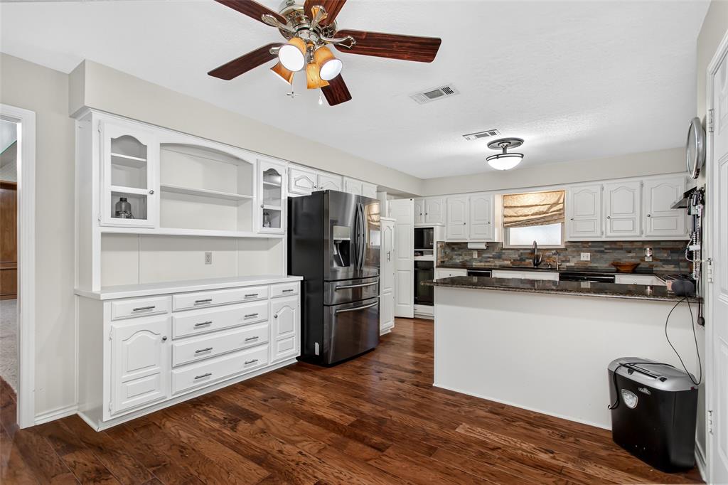 2407 Briarcliff Drive Property Photo 13