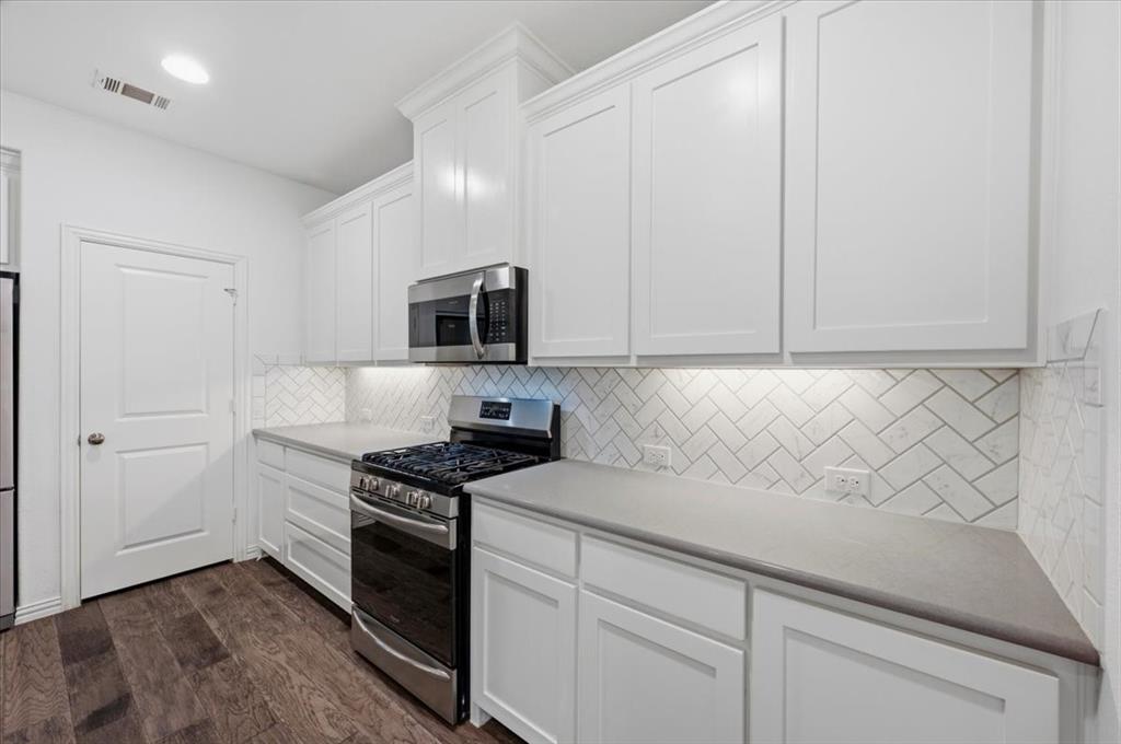 4246 Cascade Sky Drive Property Photo 10