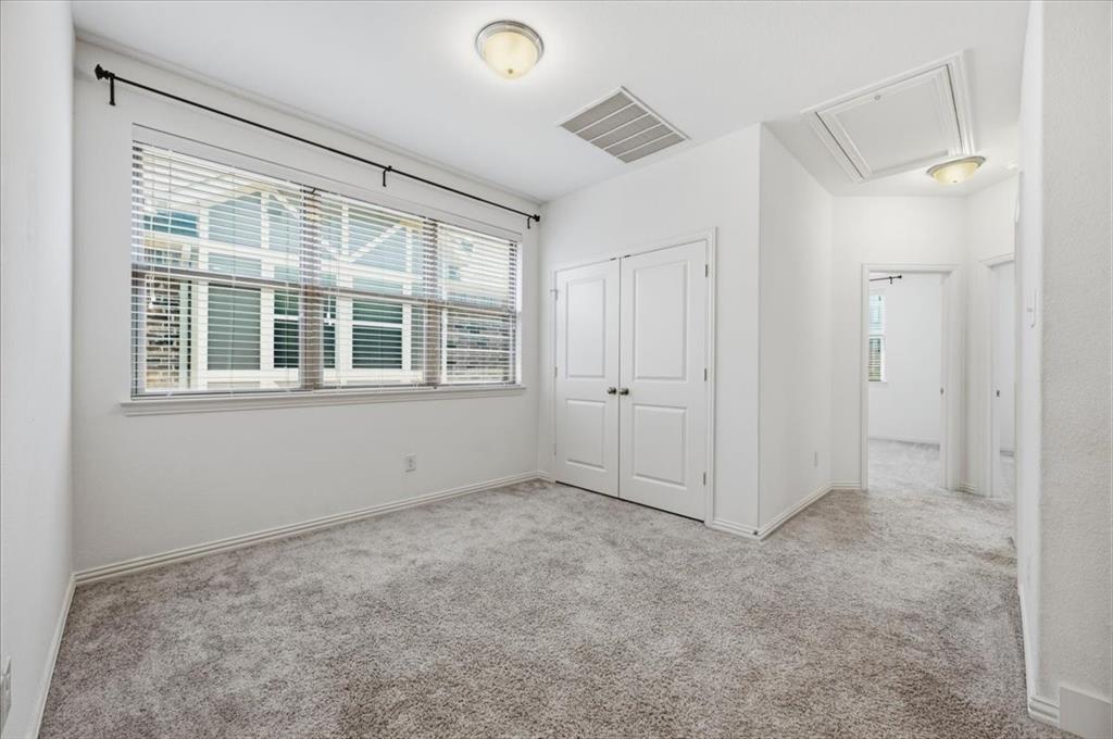 4246 Cascade Sky Drive Property Photo 17