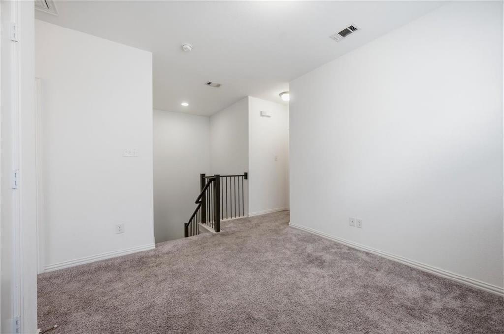 4246 Cascade Sky Drive Property Photo 19