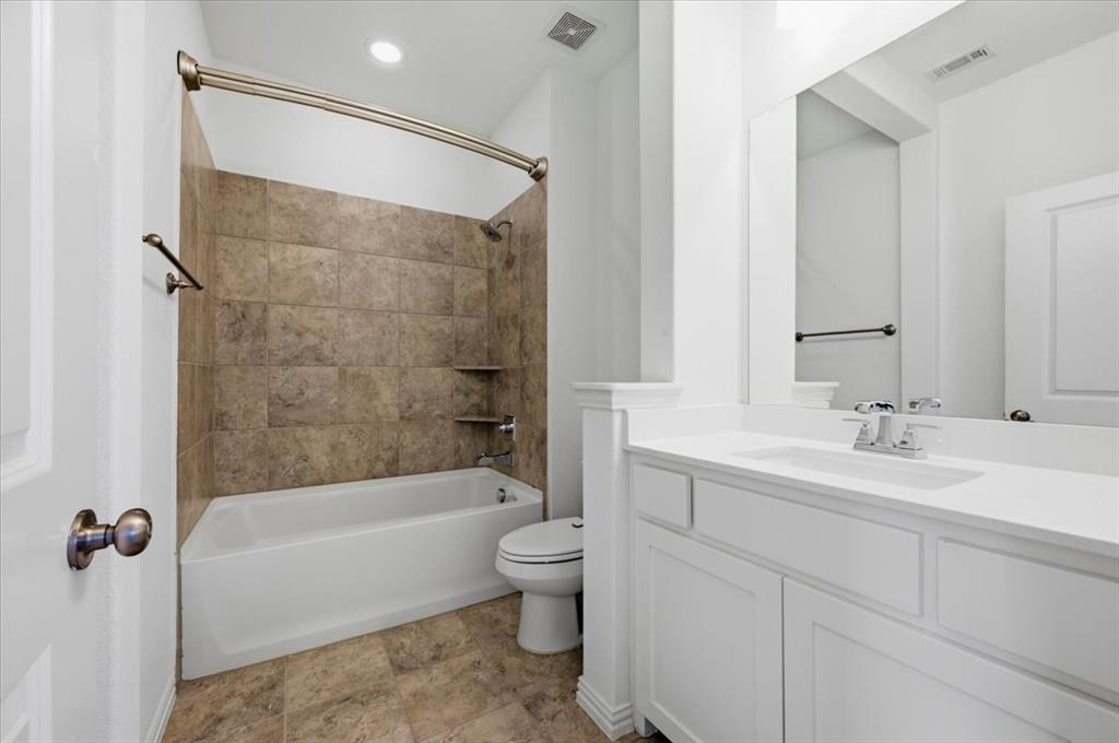 4246 Cascade Sky Drive Property Photo 27