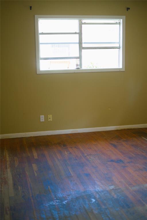 2007 W Commerce Street Property Photo 17