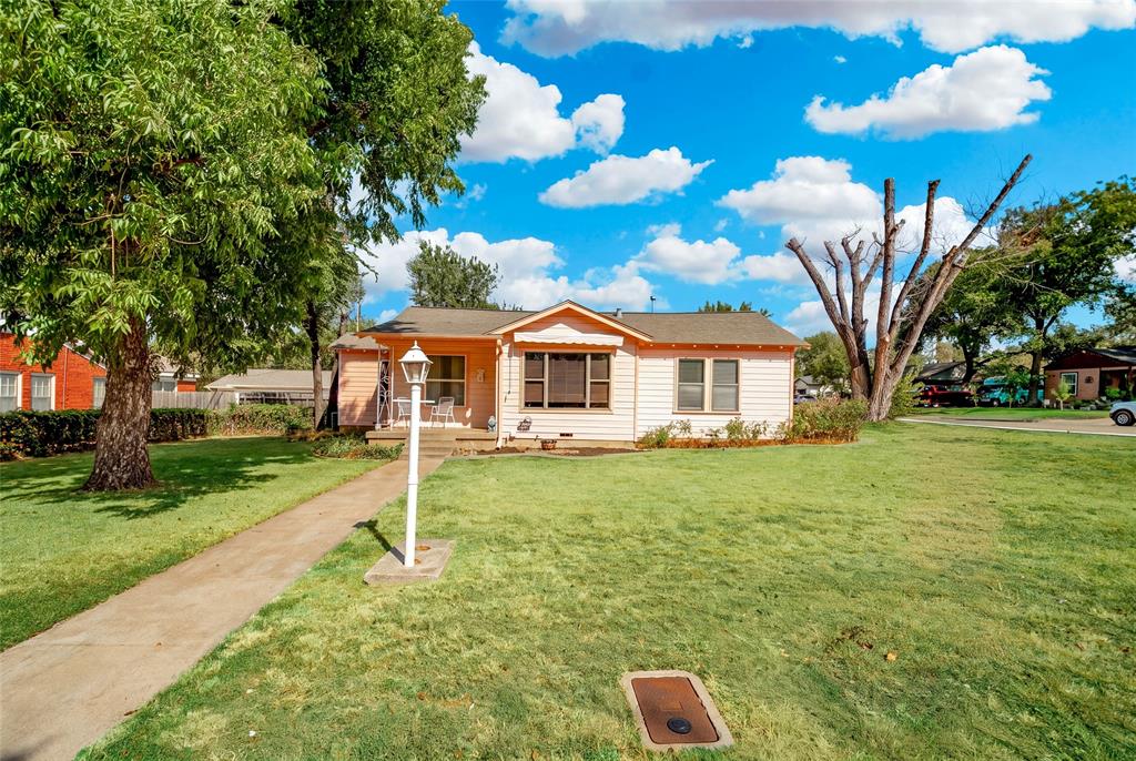 3100 Lakeland Street Property Photo 1