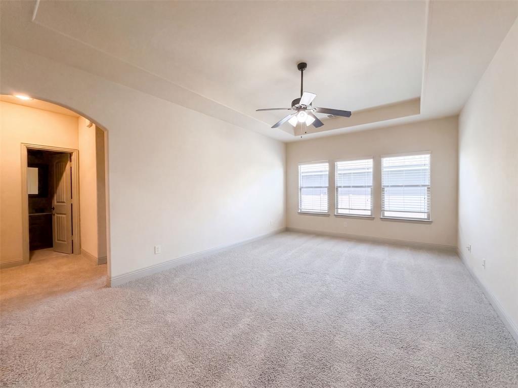 4905 Palm Springs Drive Property Photo 17