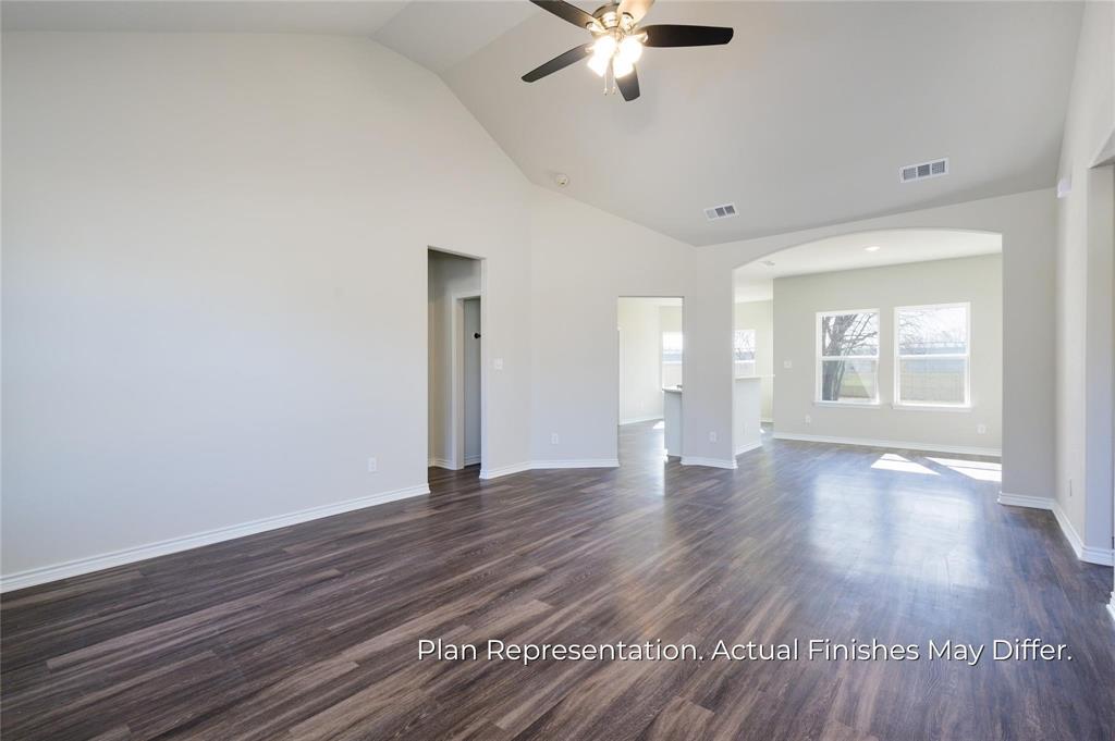 201 E Laura Avenue Property Photo 6