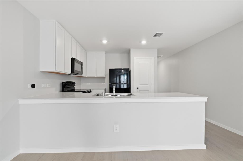 225 Poplar Place Property Photo 13
