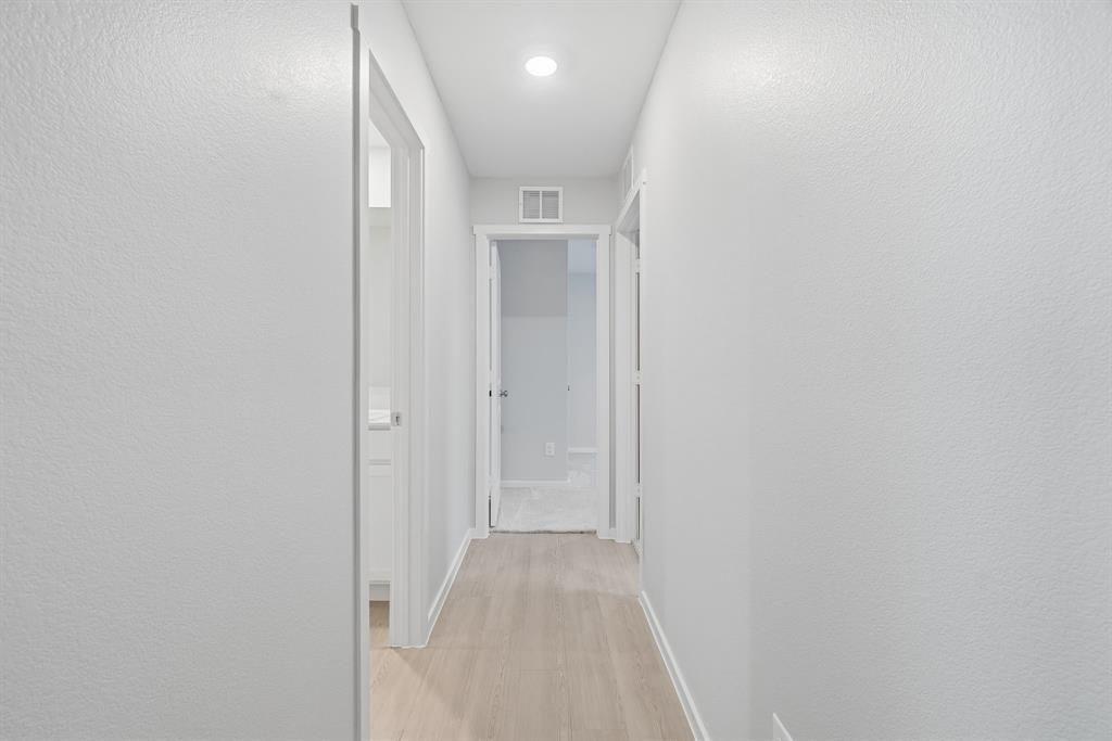 225 Poplar Place Property Photo 20
