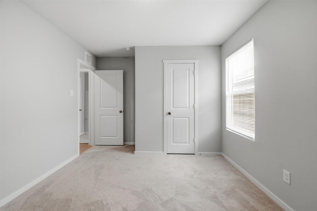 225 Poplar Place Property Photo 27