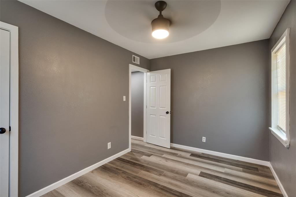 211 S Rose Street Property Photo 16