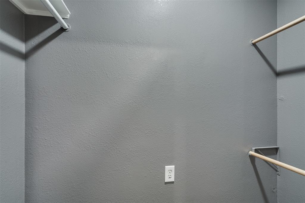 211 S Rose Street Property Photo 20