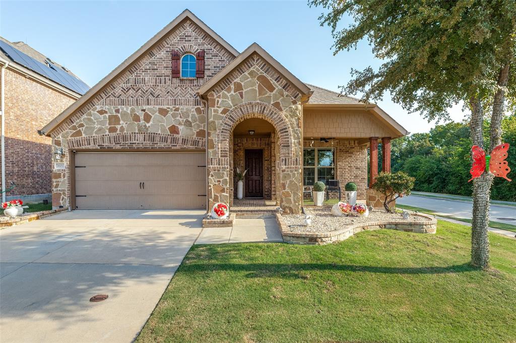 8600 Mccutchins Drive Property Photo 1