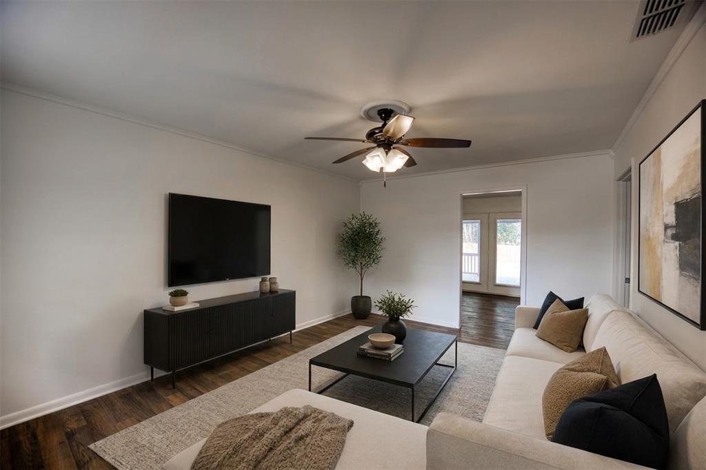 130 Hillcrest Drive Property Photo 4
