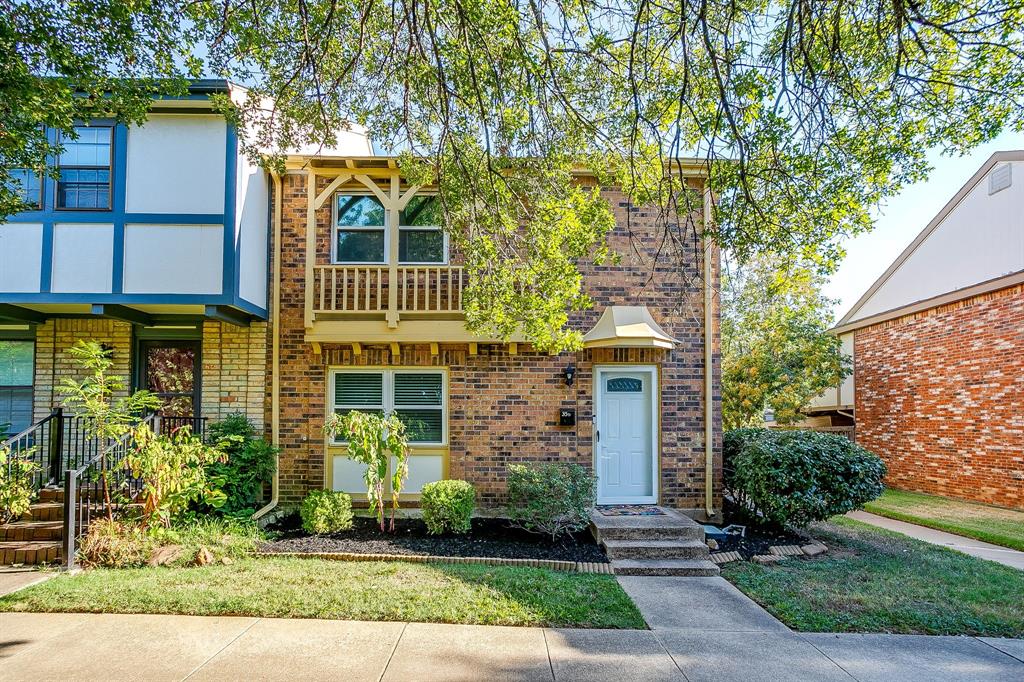 356 Westview Terrace Property Photo 1