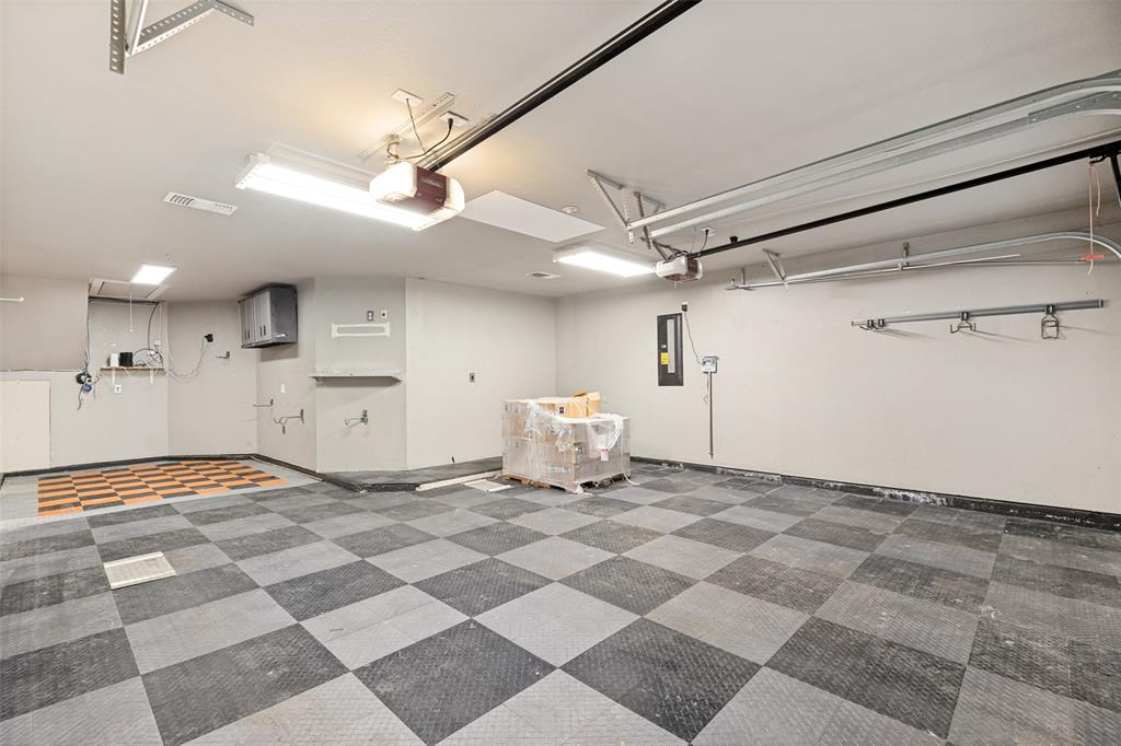 2804 Whitetail Court Property Photo 28