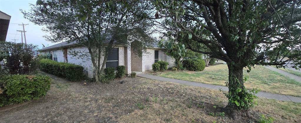 1912 Chapman Drive Property Photo 3