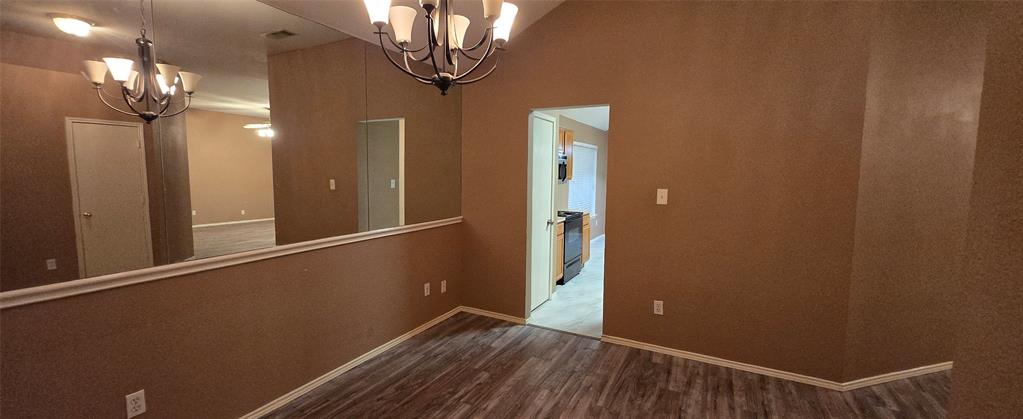 1912 Chapman Drive Property Photo 6