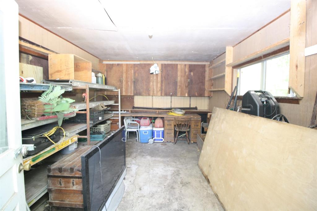 306 S Austin Street Property Photo 22