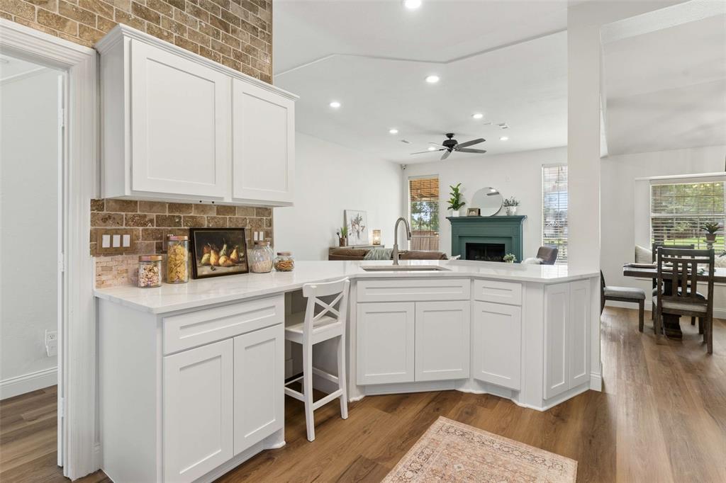 5211 Quail Creek Drive Property Photo 8