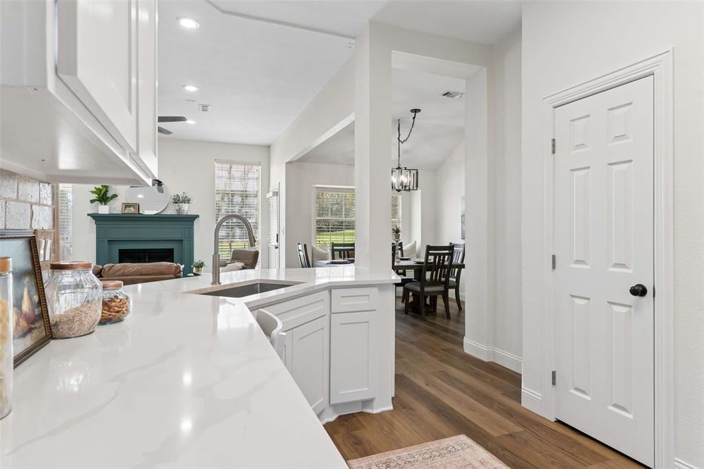 5211 Quail Creek Drive Property Photo 9
