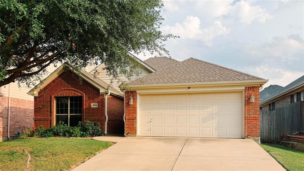 4308 Summer Star Lane Property Photo 1