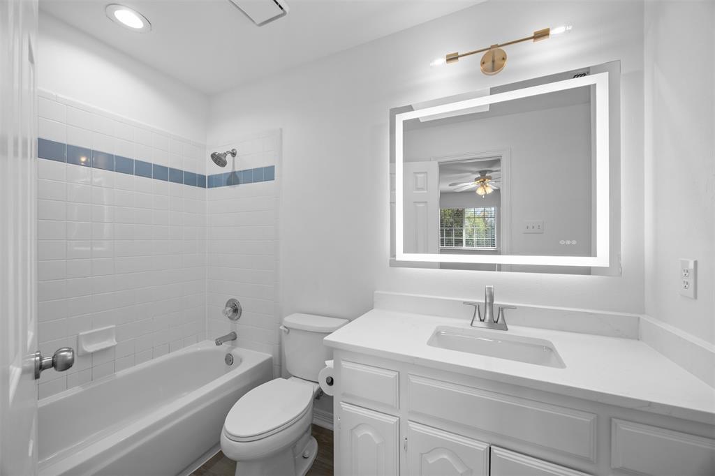 6114 Waller Lane Property Photo 26
