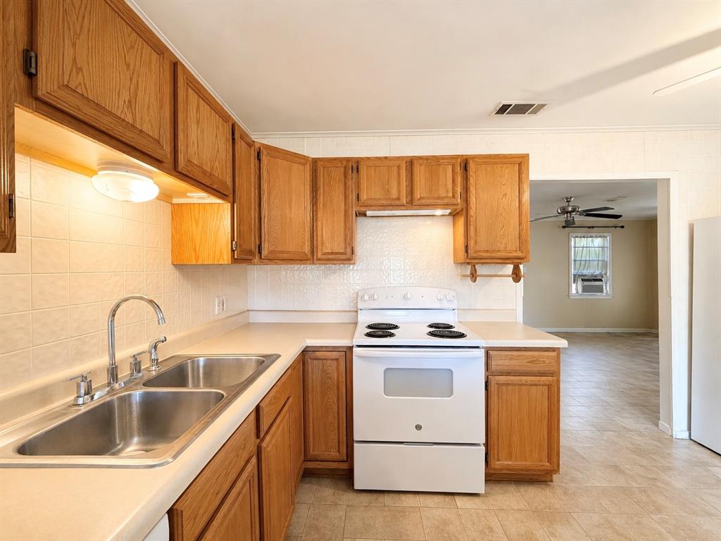 32951 Fm 47 Property Photo 4