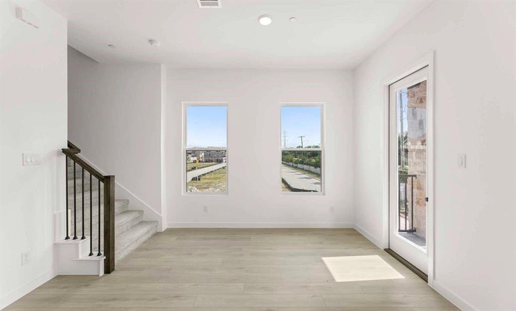 1000 Comfort Drive Property Photo 15