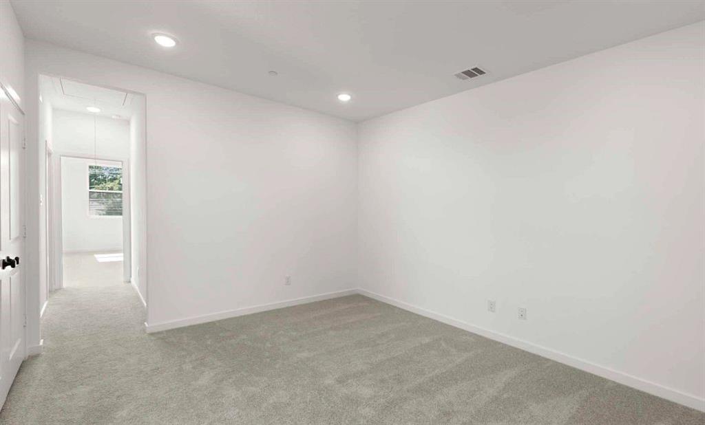 1000 Comfort Drive Property Photo 23