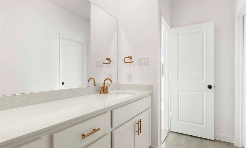 1000 Comfort Drive Property Photo 30
