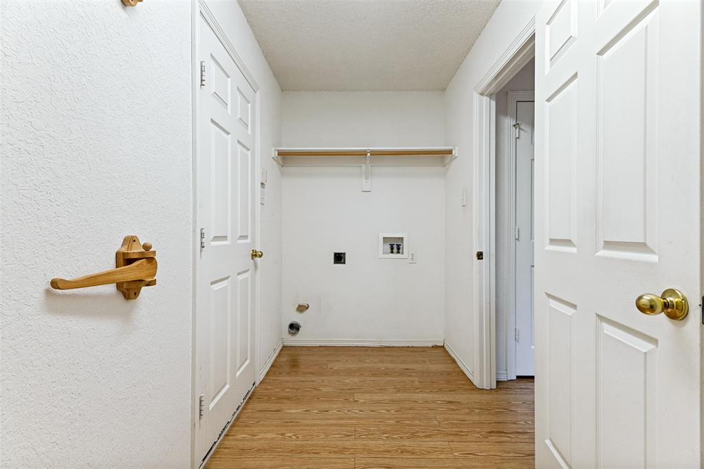 8104 Berkshire Drive Property Photo 19