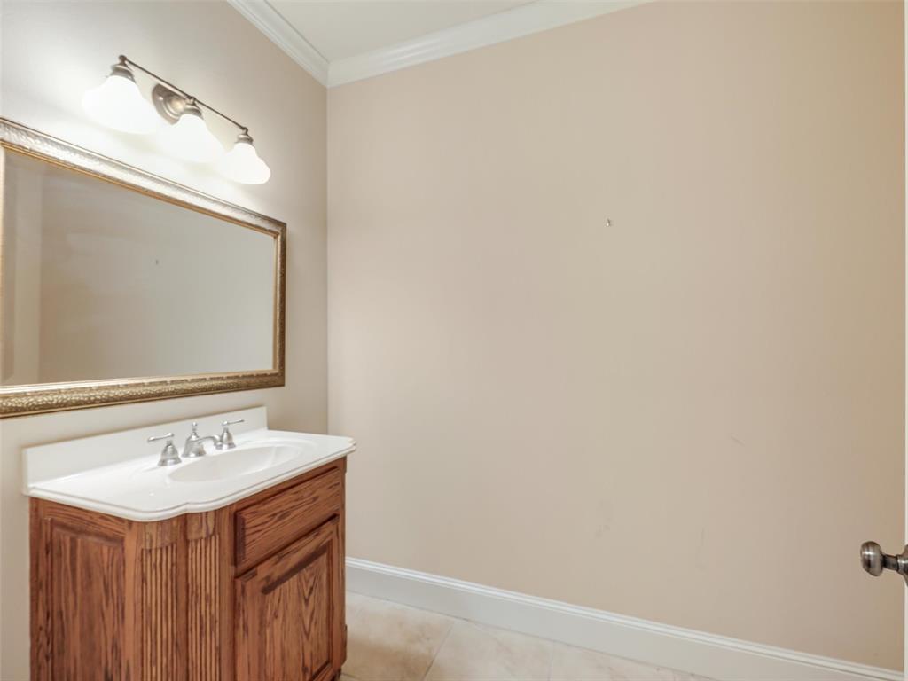8760 County Road 858 Property Photo 35