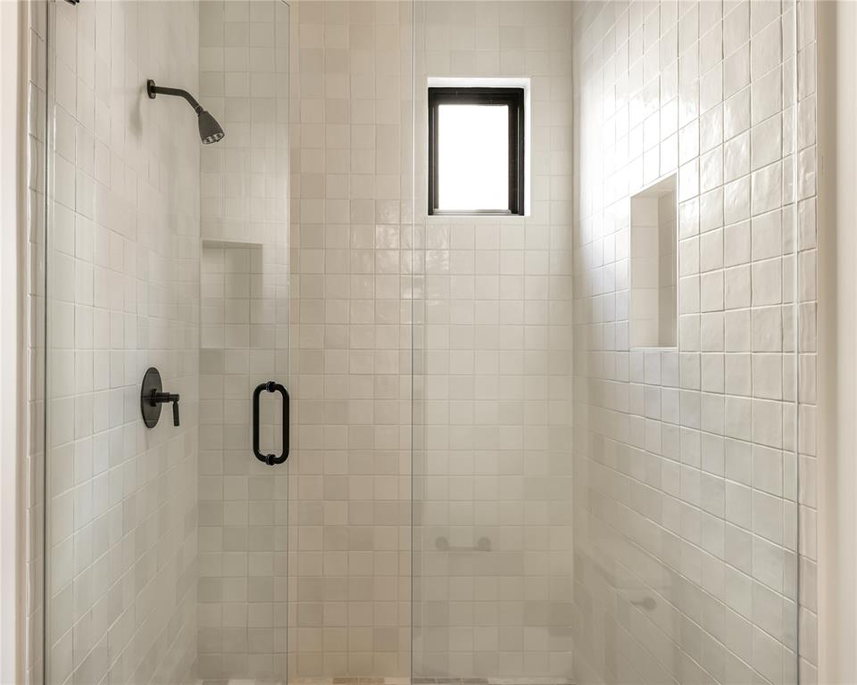 3938 Hawthorne Avenue Property Photo 26