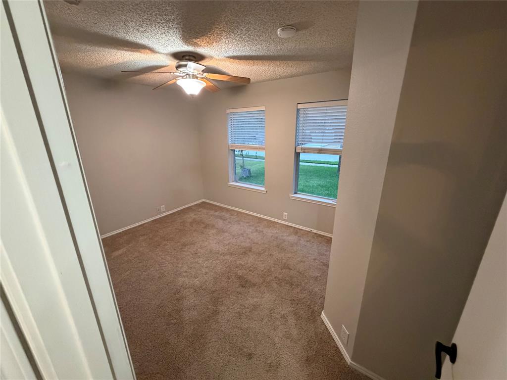 3901 Sonoma Drive Property Photo 2