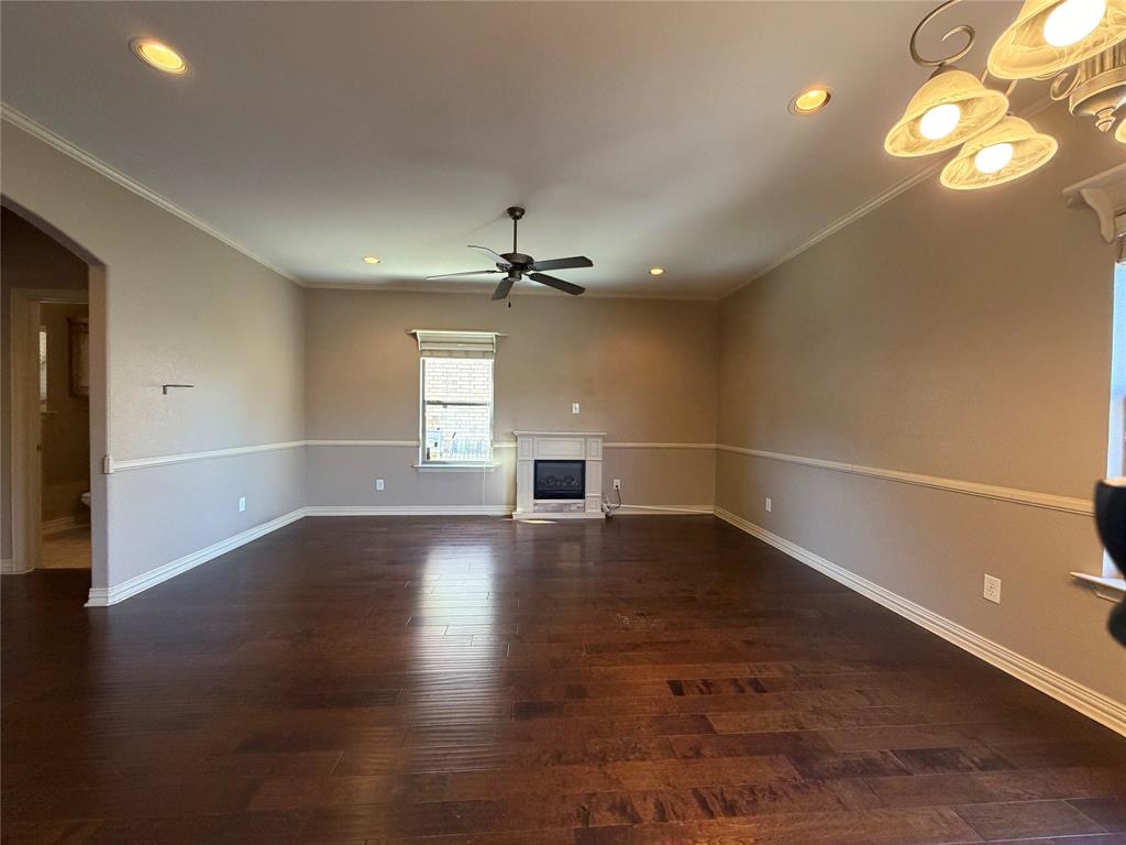 5107 Chesterfield Place Property Photo 4
