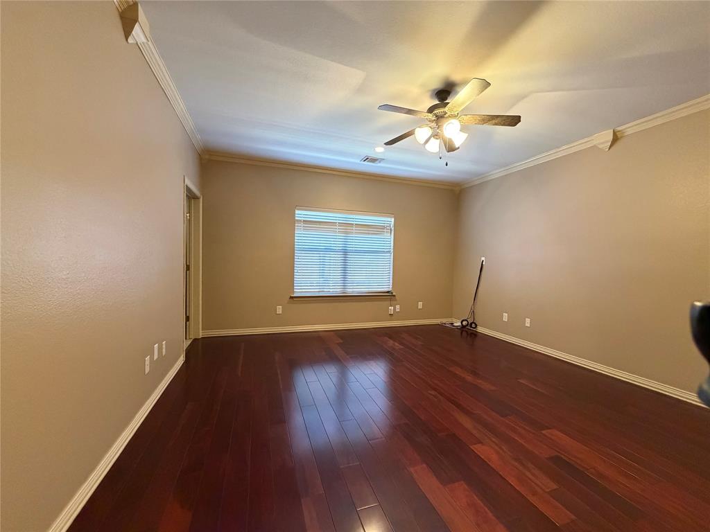 5107 Chesterfield Place Property Photo 5