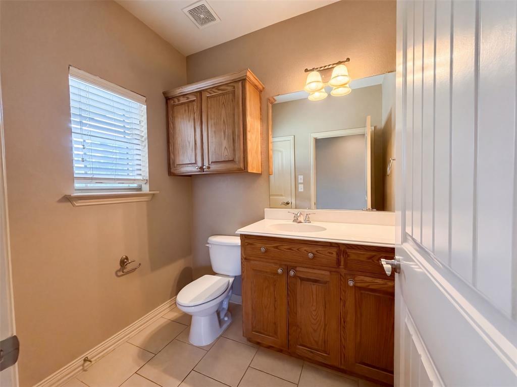 5107 Chesterfield Place Property Photo 9