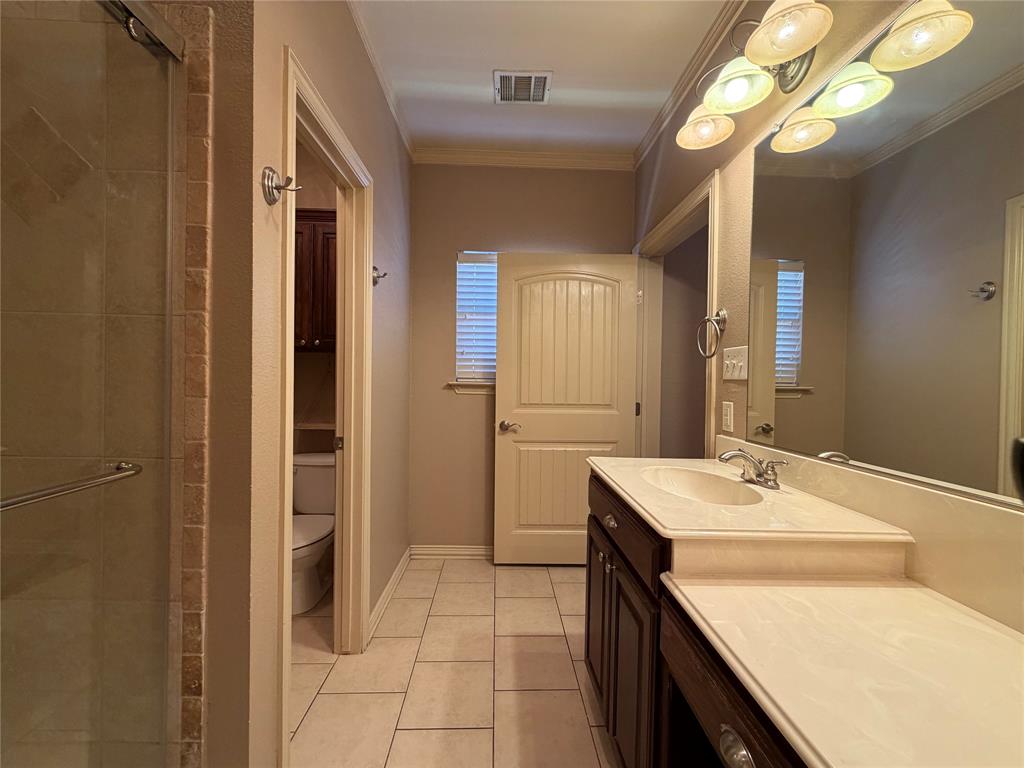 5107 Chesterfield Place Property Photo 13