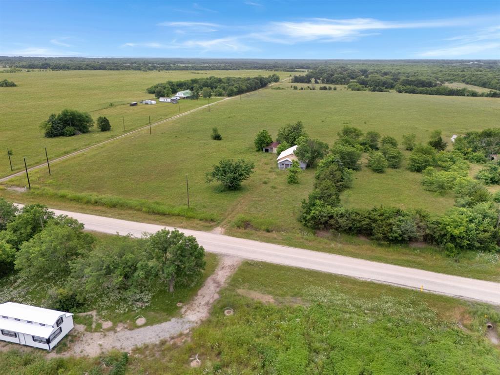 95 Fm 1528 Property Photo 2