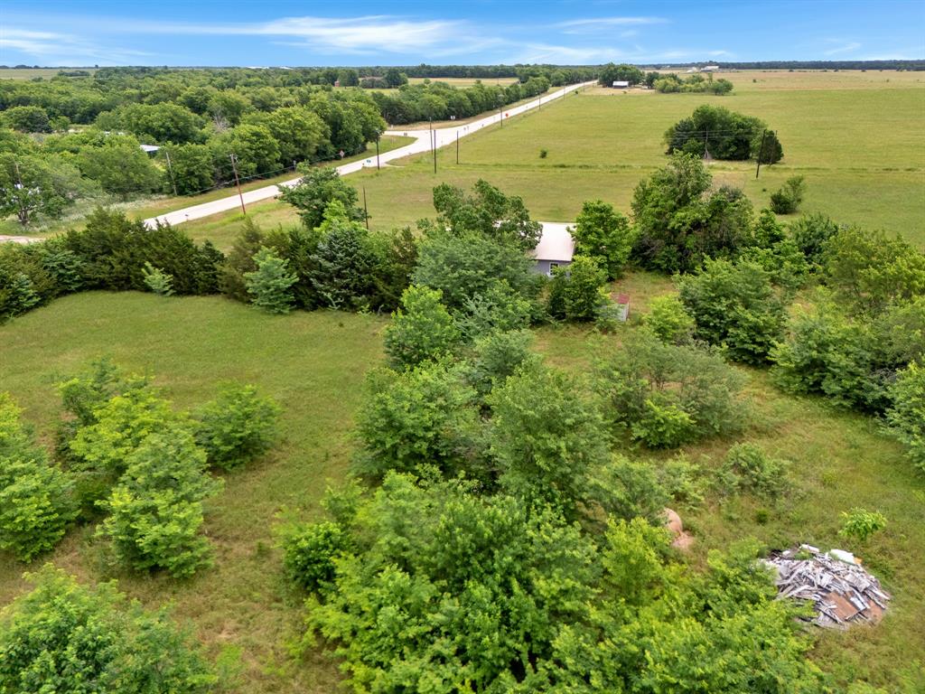 95 Fm 1528 Property Photo 3